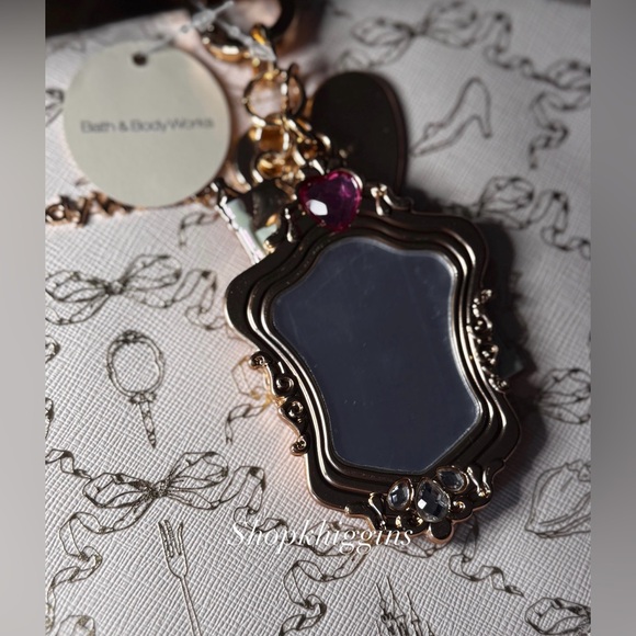 NWT B&BW Disney Princess Backpack with Gold Bow Top & Charms (Design 1) - Picture 8 of 16